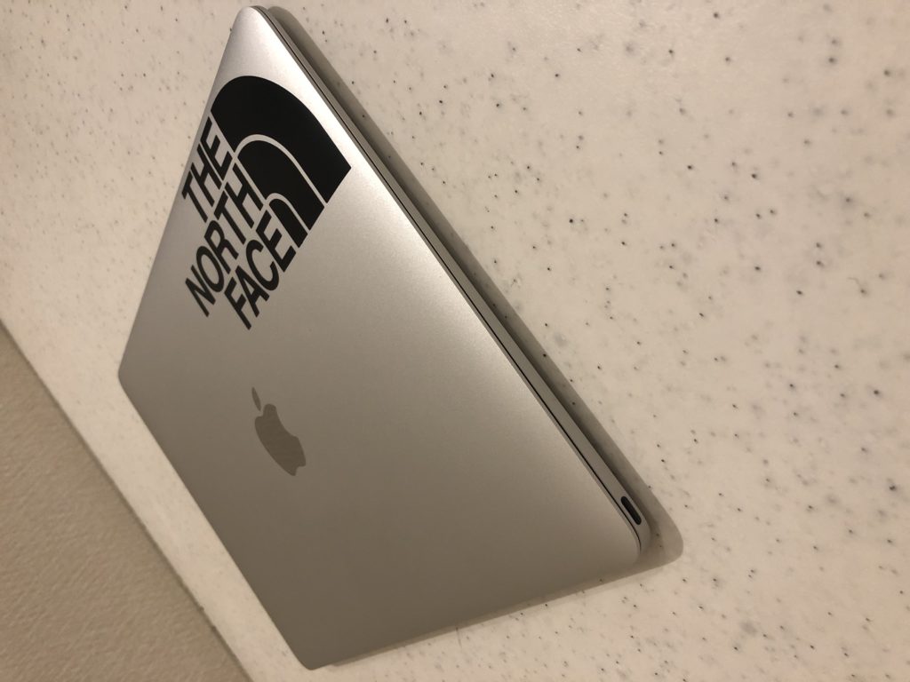 MacBook